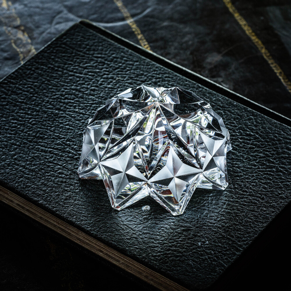 Estrella Cut Crystal Paperweight