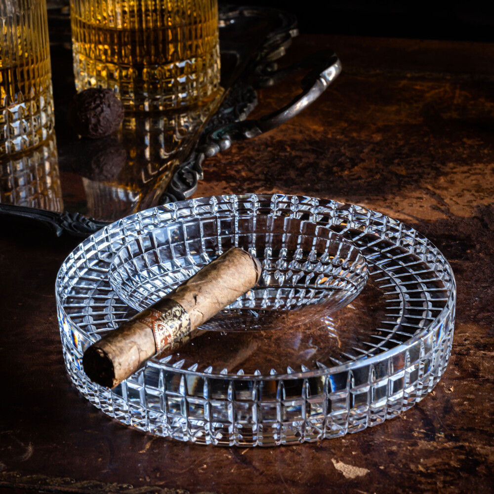 Maestra Cut Crystal Cigar Ashtray