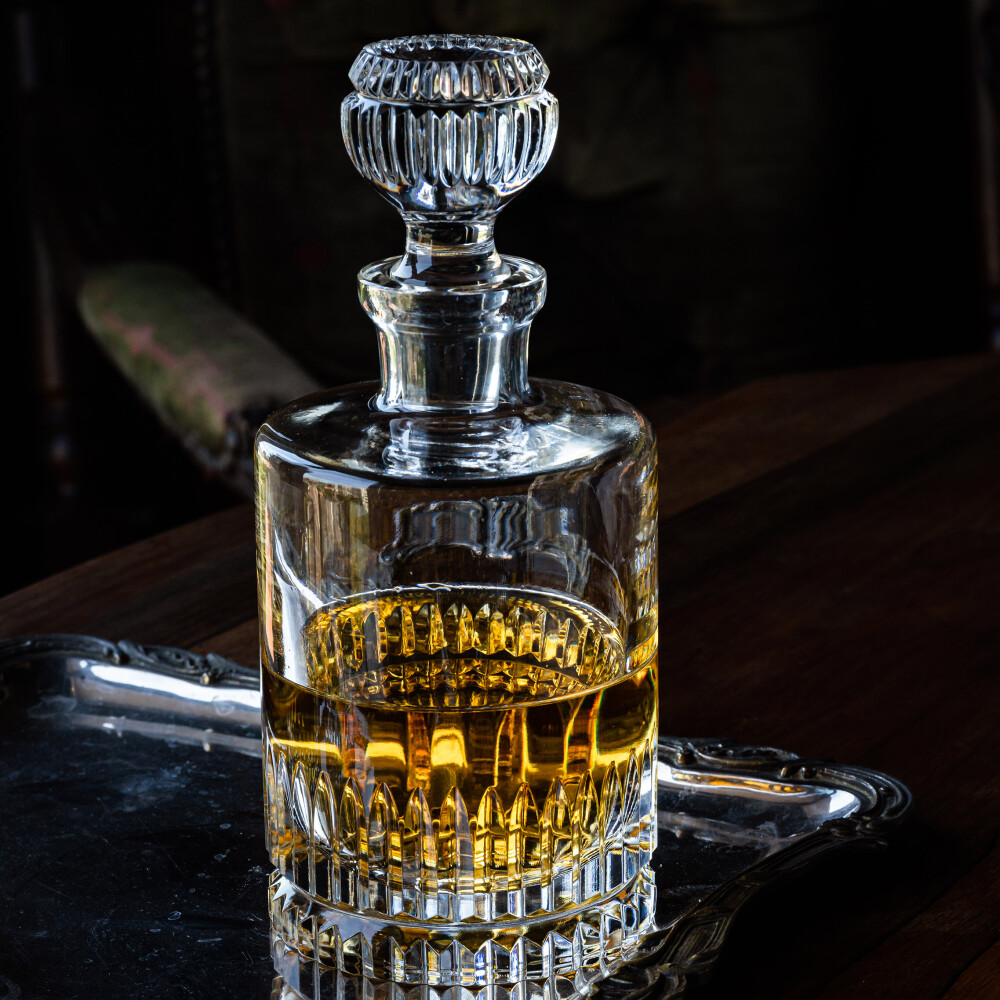 Precisa Cut Crystal Whiskey Decanter