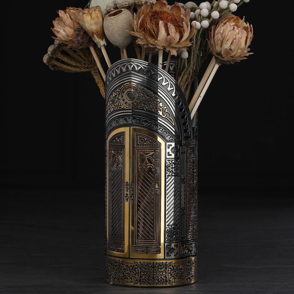 Misteriosa Crystal Vase